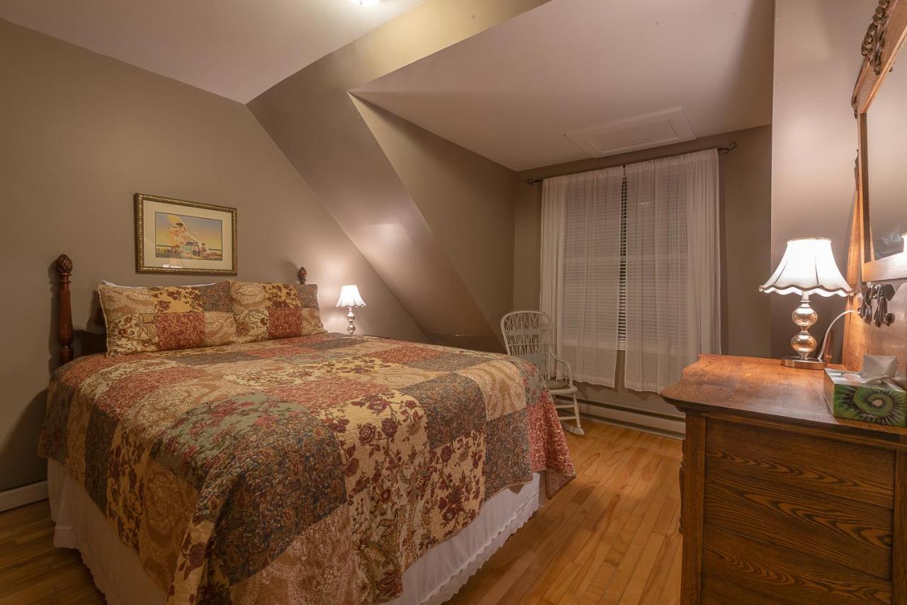St. Martins Country Inn & Vaughan'S Restaurant ภายนอก รูปภาพ