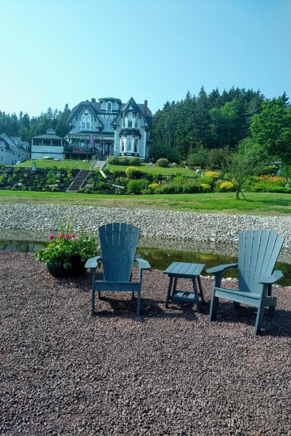 St. Martins Country Inn & Vaughan'S Restaurant ภายนอก รูปภาพ